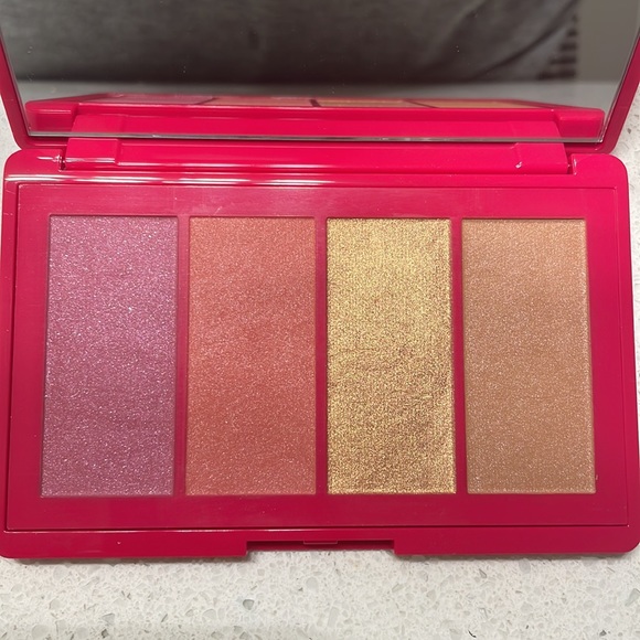 LANCÔME Limited Edition Starlight Face Palette - Picture 4 of 4